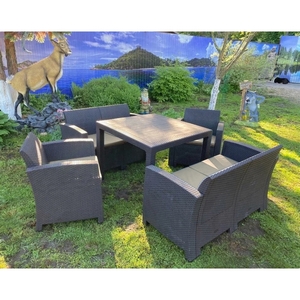     (California Family Mini Set)