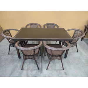         6   (dark brown)