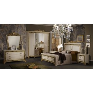 Мебель для спальни Катя с четырехдверным шкафом